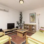 Ceja Near Sea * 메덜린