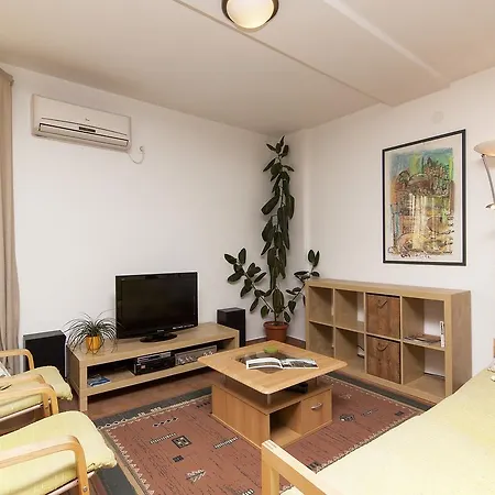Ceja Near Sea Apartman Medulin