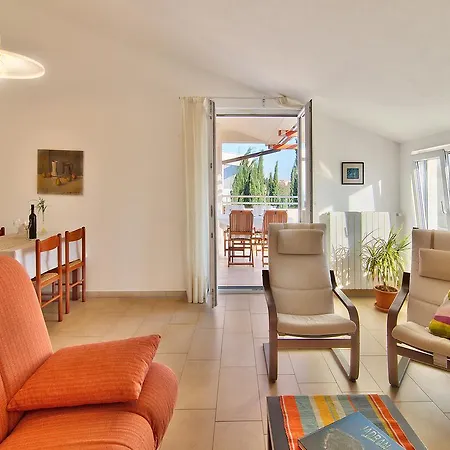 Ceja Near Sea Medulin